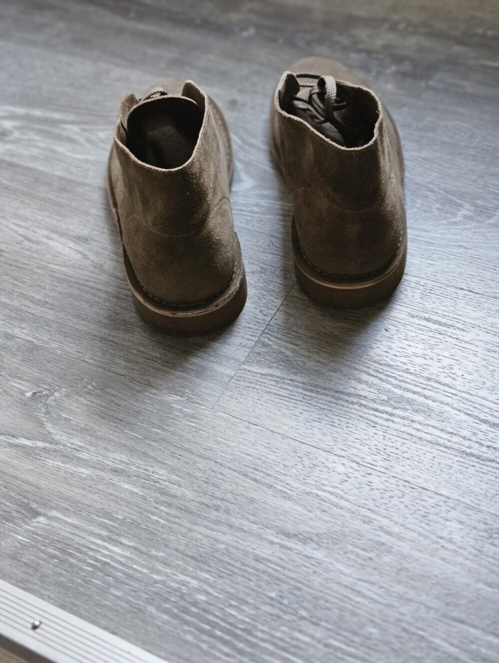 Clarks Bushacre 3 Suede Boots Mens 10M - Picture 3 of 7